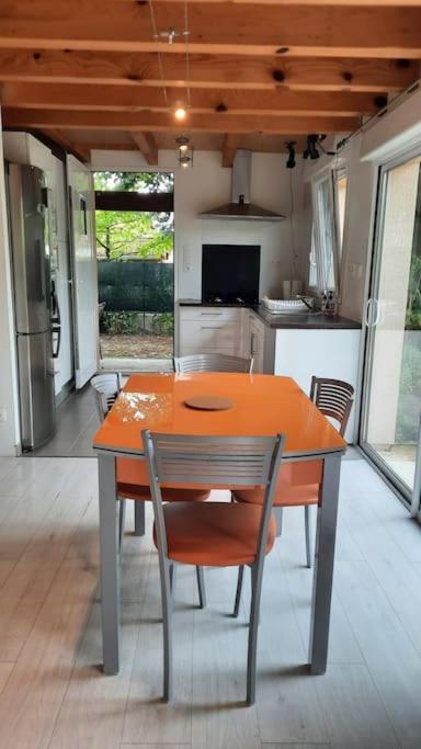 Promo 2-9Juin Gite 6 Personnes Toulouse 7Mn Du Metro 4 Lits Terrasses Gragnague Exterior foto